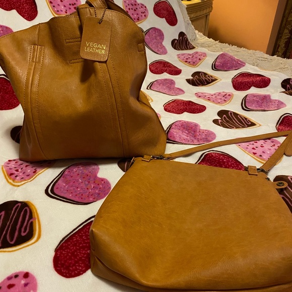 Antic Kraft Vegan Leather bag. 2 for 1. - Picture 3 of 8